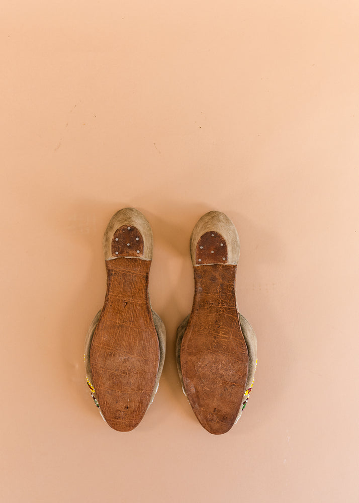 
            
                Load image into Gallery viewer, Beaded Asian Mules
            
        
