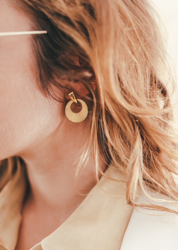 
            
                Load image into Gallery viewer, Gold Deco Earrings
            
        