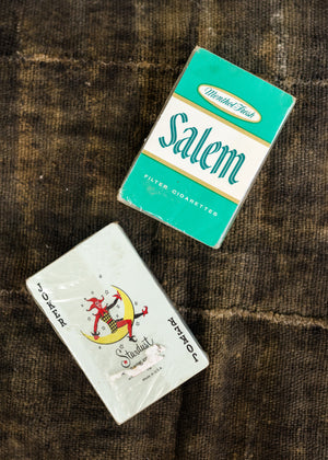 
            
                Load image into Gallery viewer, Vintage Salem Playing Cards
            
        