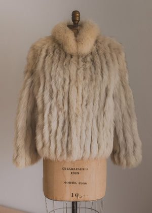 
            
                Load image into Gallery viewer, Creamy Mink Fur Coat
            
        