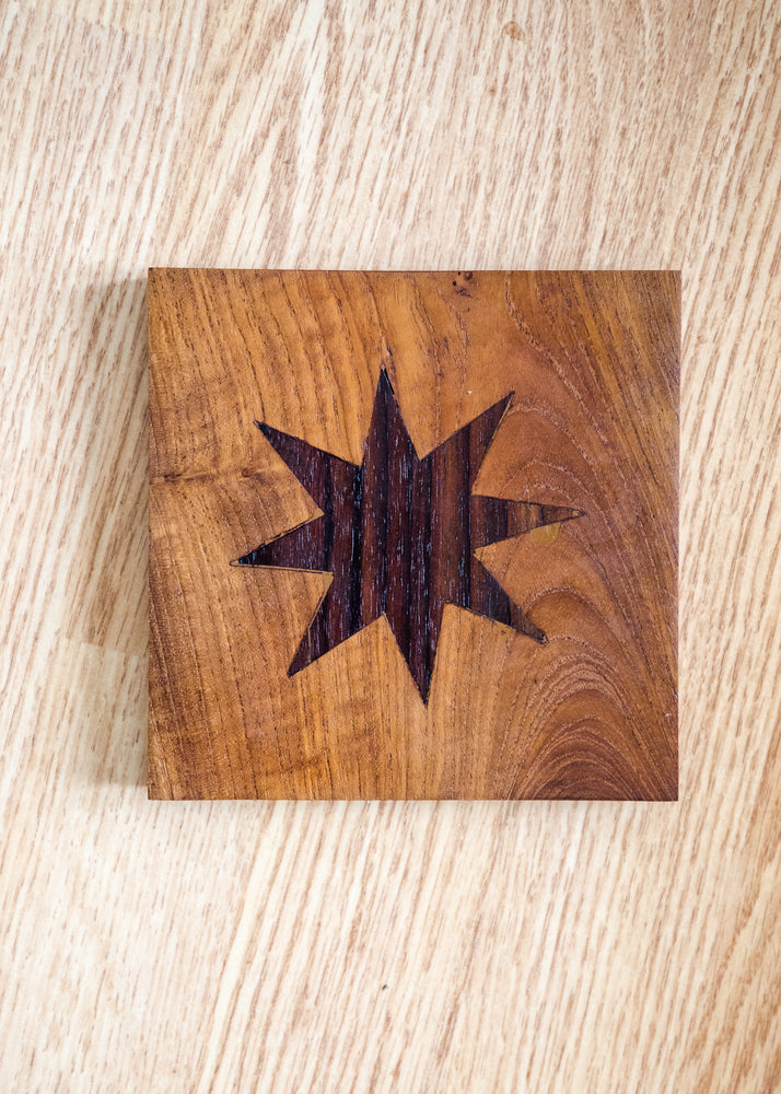 
            
                Load image into Gallery viewer, Trivet #1
            
        