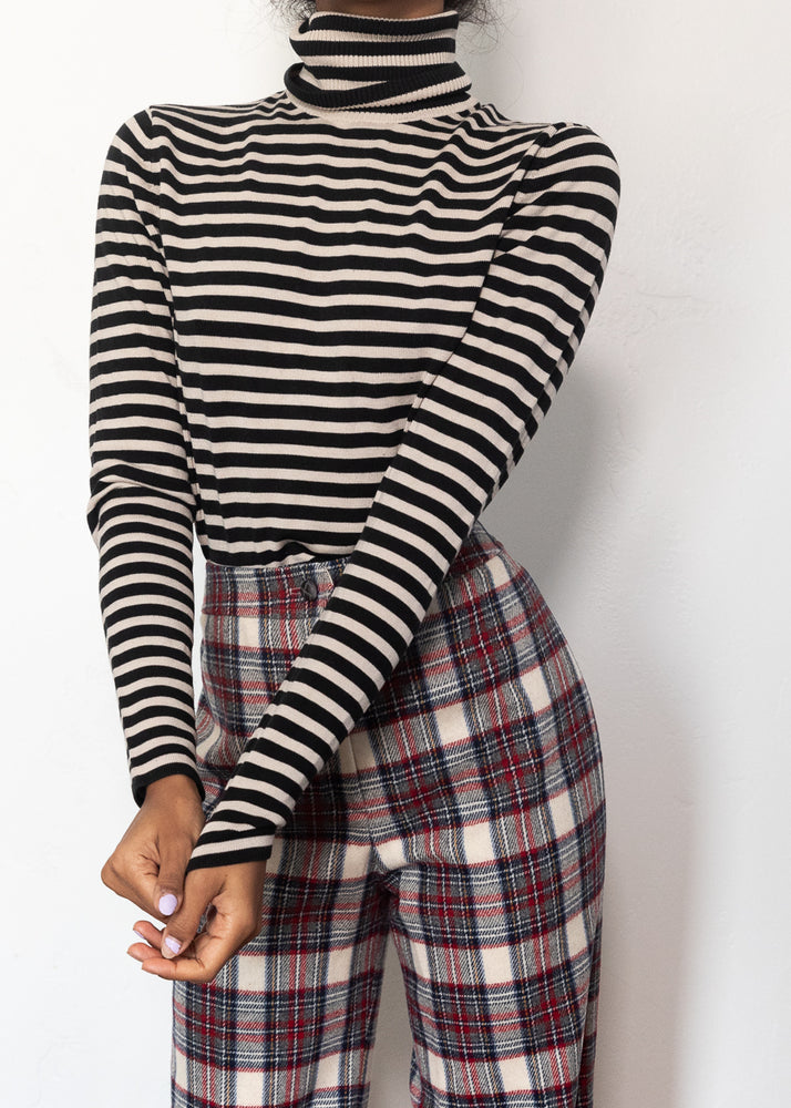 
            
                Load image into Gallery viewer, Striped Light Weight Turtleneck
            
        